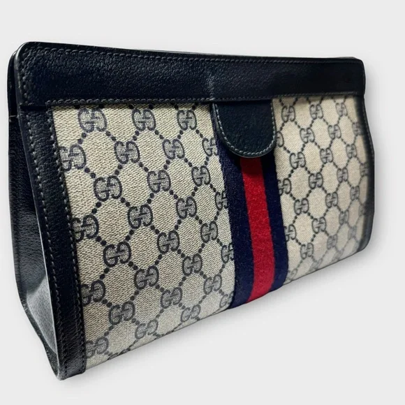 GUCCI GG monogram supreme vintage Clutch - Picture 3 of 14